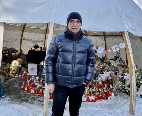 Insieme ad altri, il rotariano Yves Duc, presidente del RC Crans-Montana, coordina gli aiuti rotariani