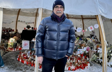 Gemeinsam mit anderen koordiniert Rot. Yves Duc, Präsident des RC Crans-Montana, die rotarische Hilfe Foto: André Springer